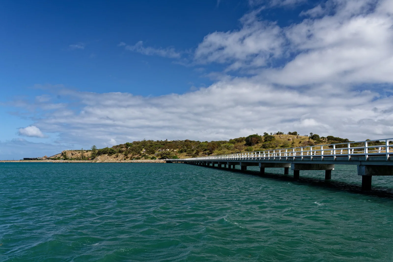 Victor Harbor pier and coastline on the Fleurieu Peninsula